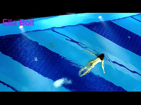 ❤️ म हेर्न रोक्न सक्दिन, जवान गोरा ELLA BOLT रिसोर्ट पूलमा नग्न पौडी खेल्दै समातियो ️❌ गुदा भिडियो ne.courseclass.ru मा  ❤